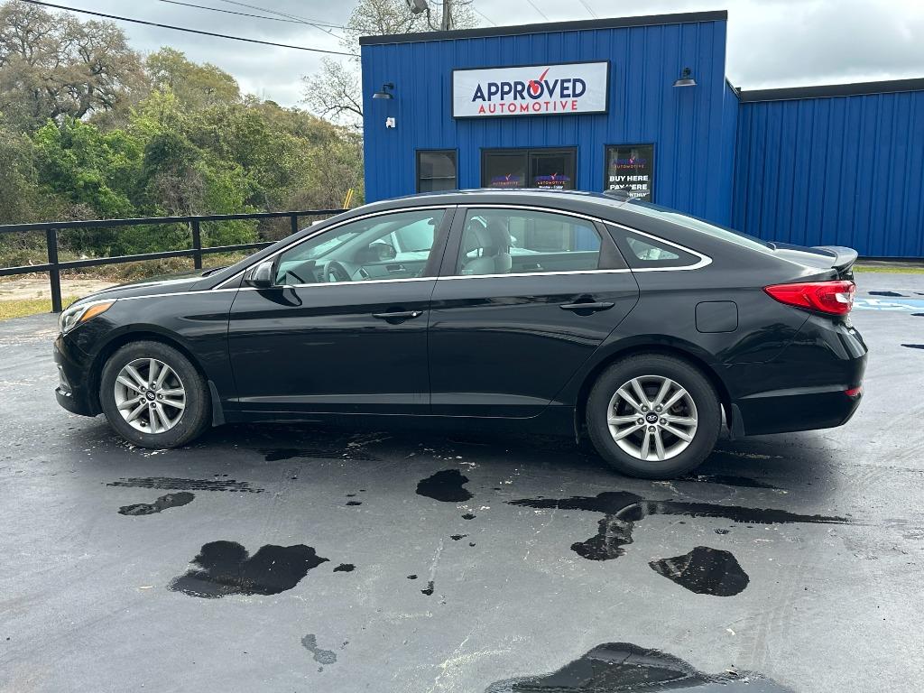 2016 Hyundai Sonata SE's photo